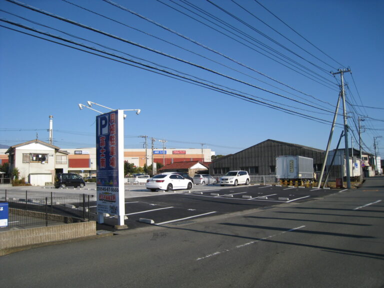 ㉑富士南月極駐車場